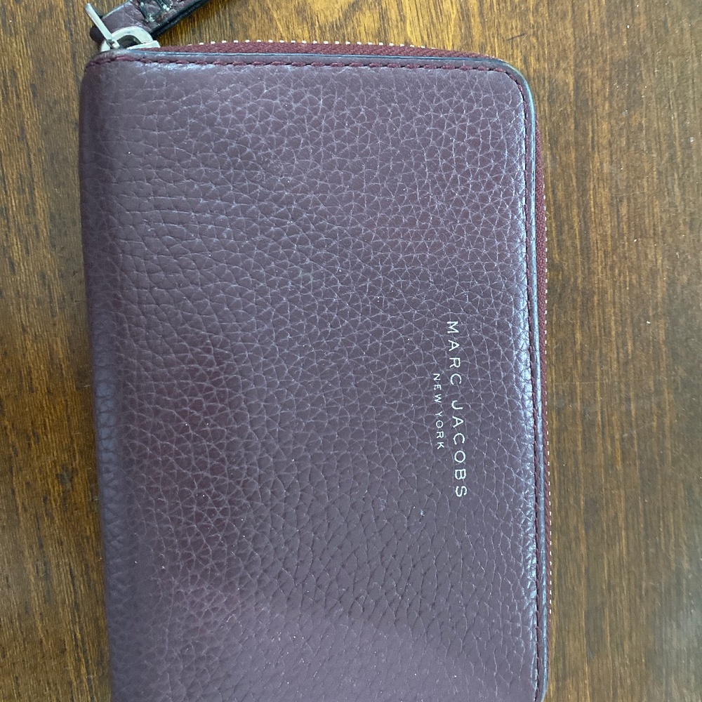 Marc Jacobs New York Burgundy Zip around wallet
